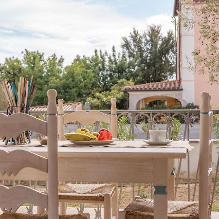 Le Residenze Del Golfo Di Orosei Apart otel Dış mekan fotoğraf