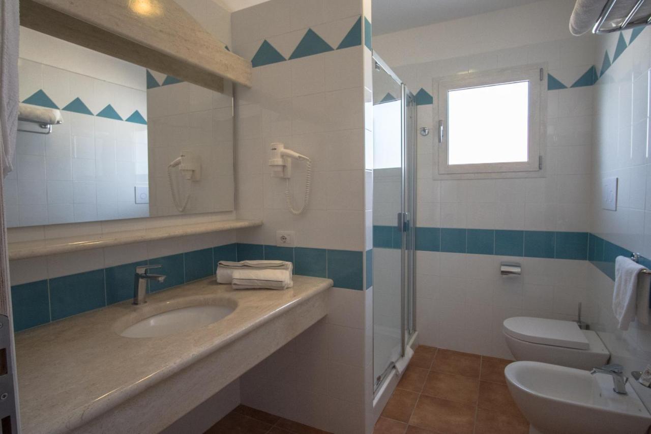 Le Residenze Del Golfo Di Orosei Apart otel Dış mekan fotoğraf