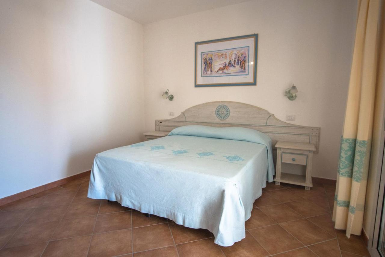 Le Residenze Del Golfo Di Orosei Apart otel Dış mekan fotoğraf