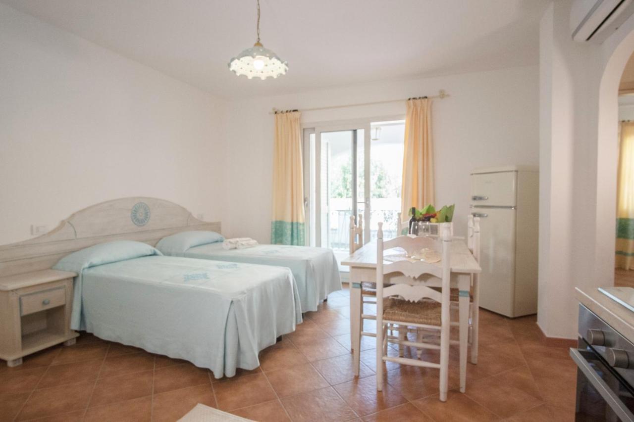 Le Residenze Del Golfo Di Orosei Apart otel Dış mekan fotoğraf