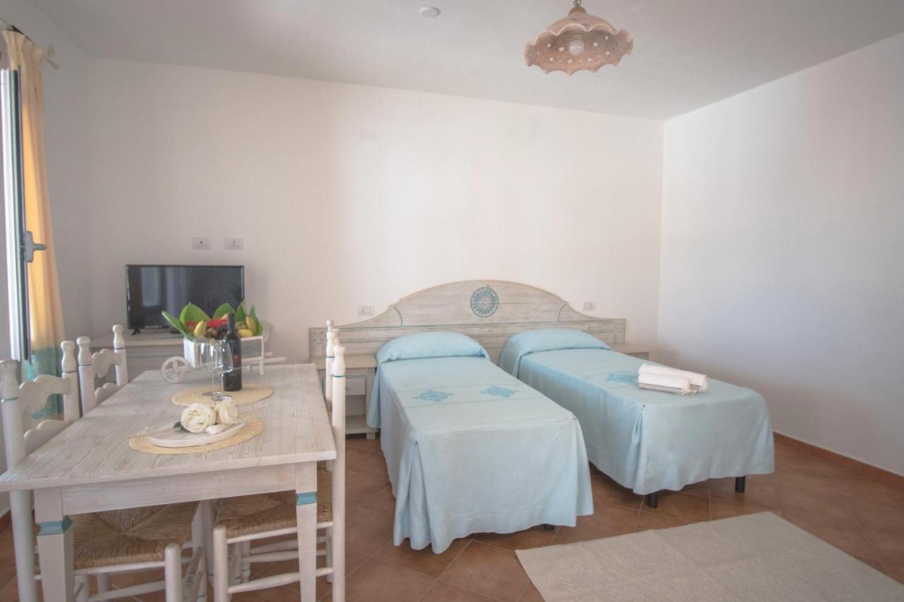 Le Residenze Del Golfo Di Orosei Apart otel Dış mekan fotoğraf