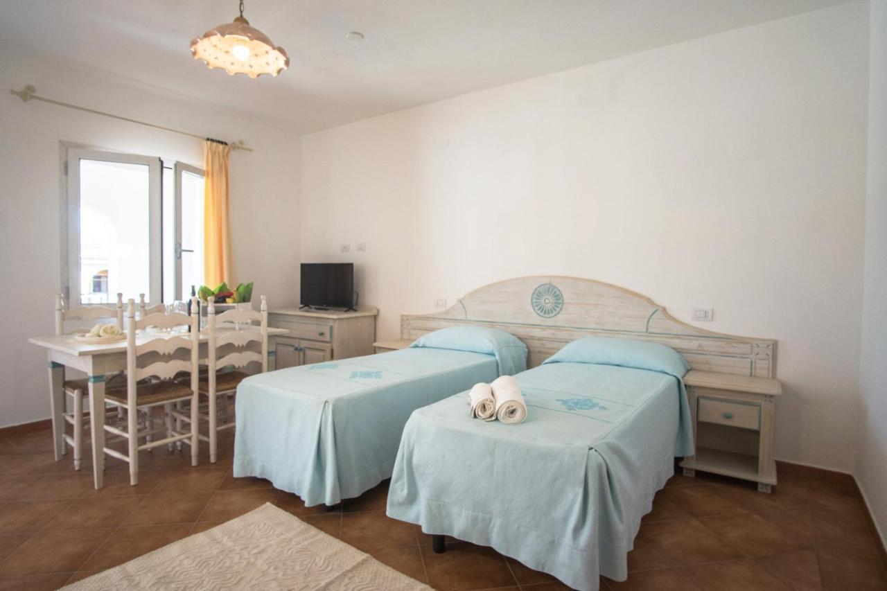 Le Residenze Del Golfo Di Orosei Apart otel Dış mekan fotoğraf