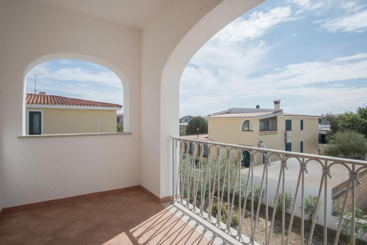 Le Residenze Del Golfo Di Orosei Apart otel Dış mekan fotoğraf