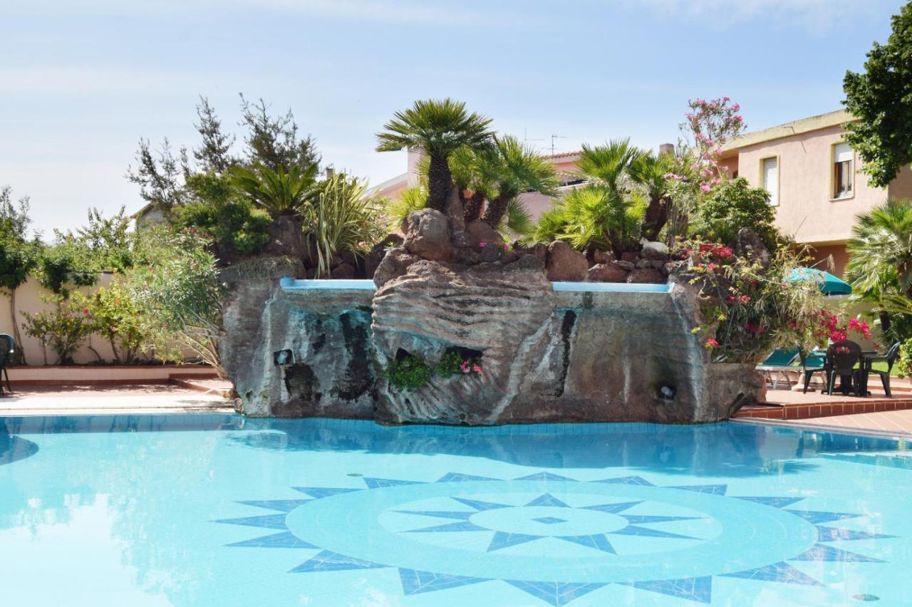 Le Residenze Del Golfo Di Orosei Apart otel Dış mekan fotoğraf